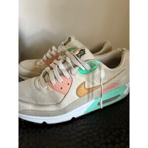 Women’s Air Max 90’s ‘happy pineapple’